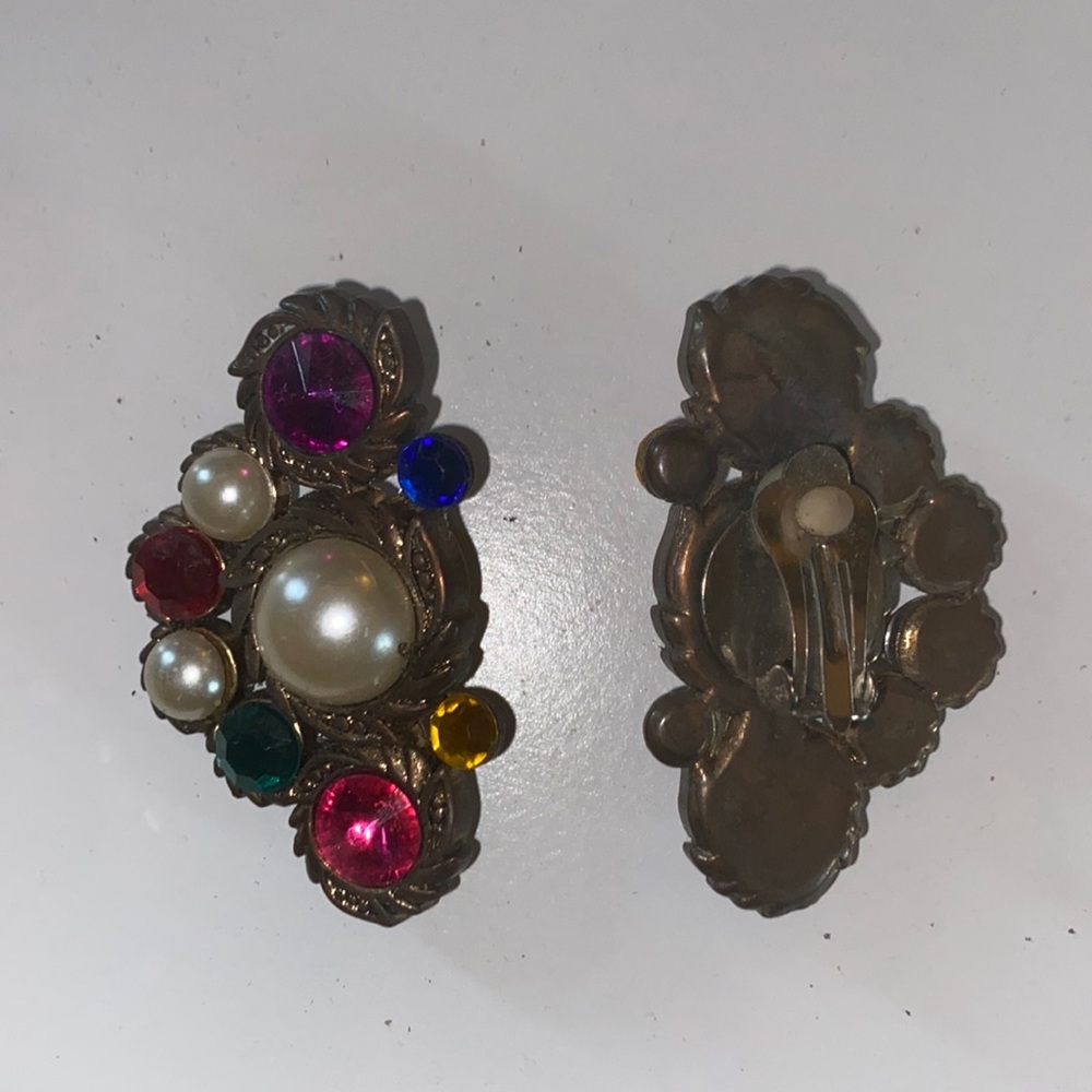Vintage clip on earrings multicolored